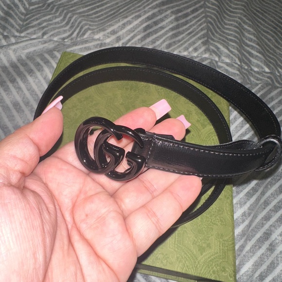 Women’s gucci belt fits like a size 15/17 - Picture 1 of 4